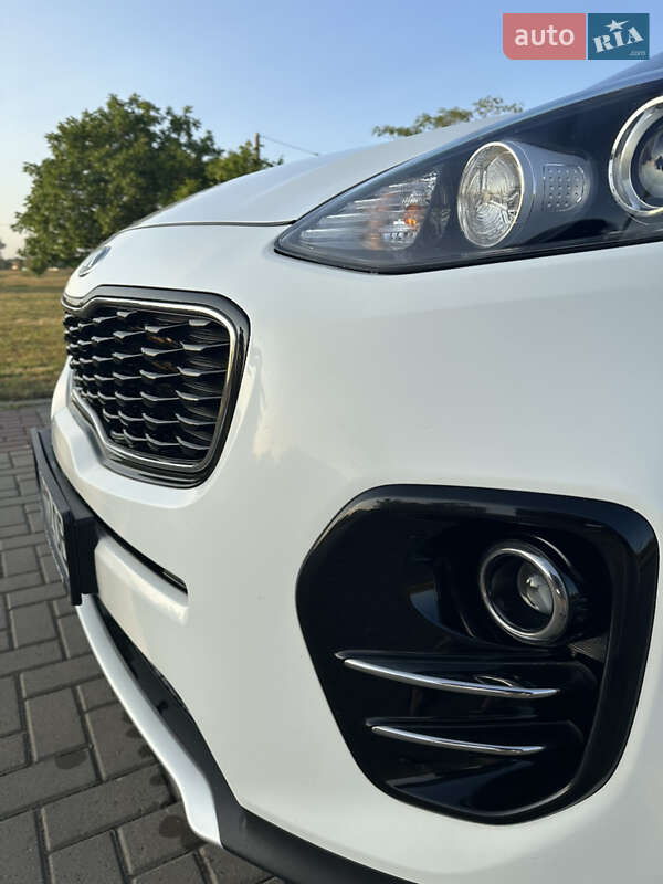 Внедорожник / Кроссовер Kia Sportage 2015 в Одессе