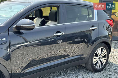 Внедорожник / Кроссовер Kia Sportage 2015 в 