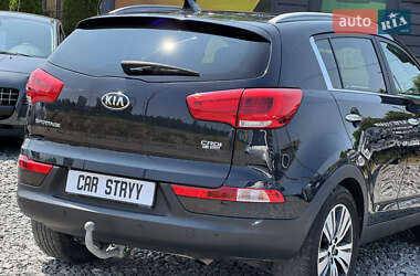 Внедорожник / Кроссовер Kia Sportage 2015 в 