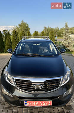 Позашляховик / Кросовер Kia Sportage 2013 в Луцьку