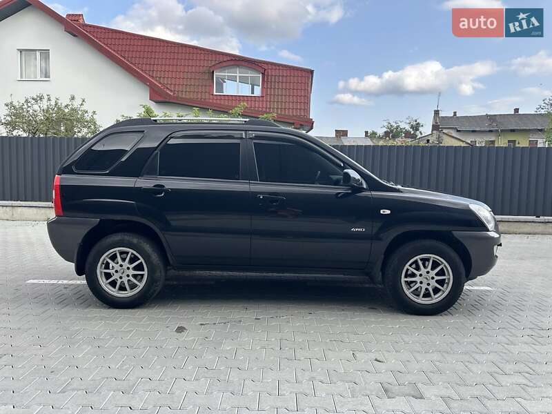 Позашляховик / Кросовер Kia Sportage 2006 в Стрию