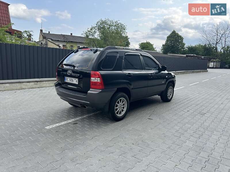 Позашляховик / Кросовер Kia Sportage 2006 в Стрию