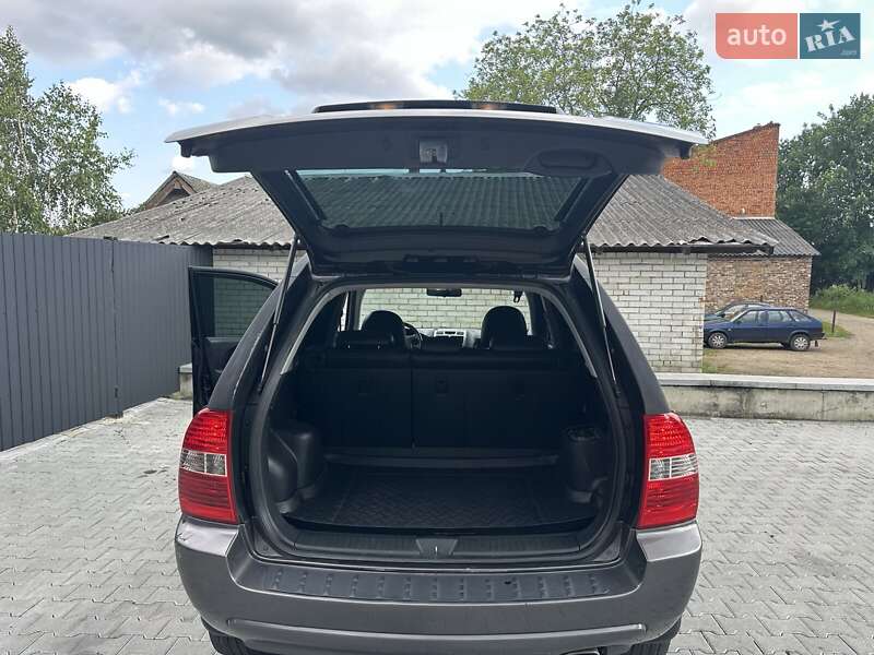 Позашляховик / Кросовер Kia Sportage 2006 в Стрию