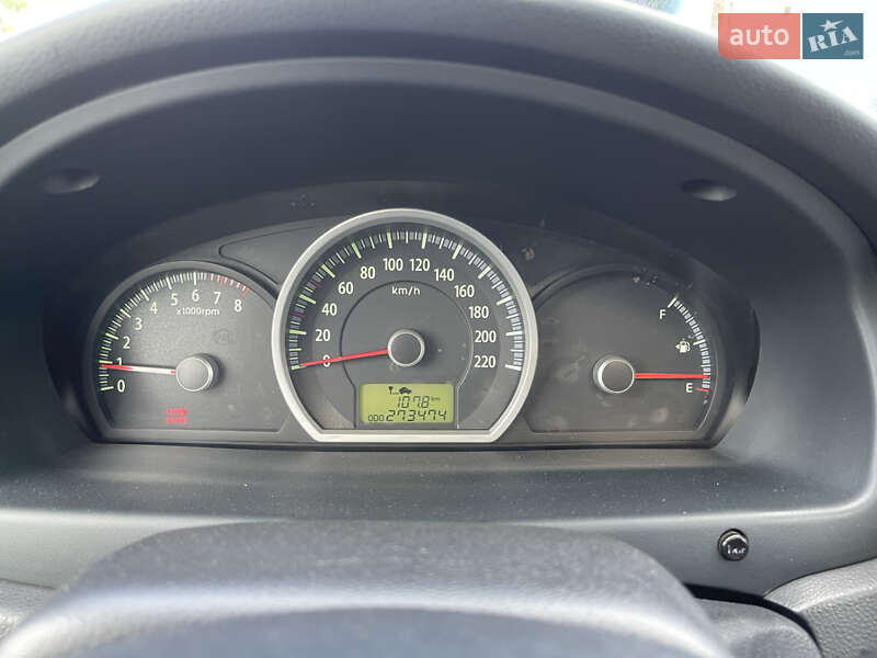 Позашляховик / Кросовер Kia Sportage 2009 в Полтаві