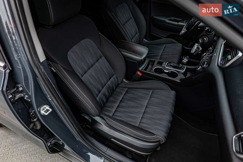 Внедорожник / Кроссовер Kia Sportage 2020 в Киеве