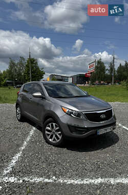 Позашляховик / Кросовер Kia Sportage 2013 в Хмельницькому