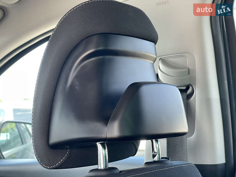 Позашляховик / Кросовер Kia Sportage 2022 в Мукачевому