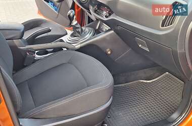 Внедорожник / Кроссовер Kia Sportage 2013 в 
