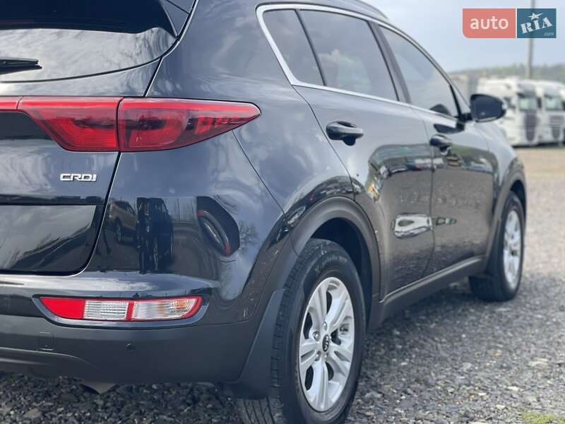 Внедорожник / Кроссовер Kia Sportage 2017 в Сваляве
