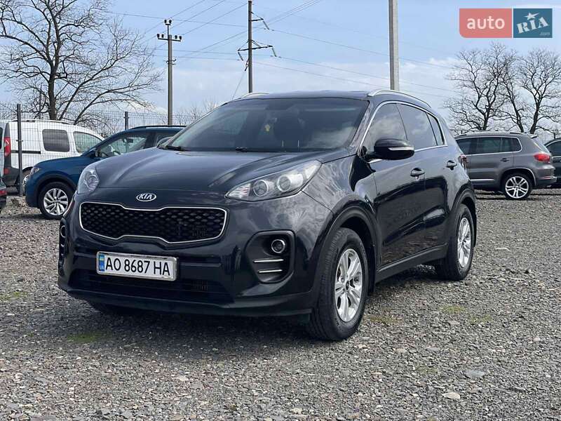 Внедорожник / Кроссовер Kia Sportage 2017 в Сваляве