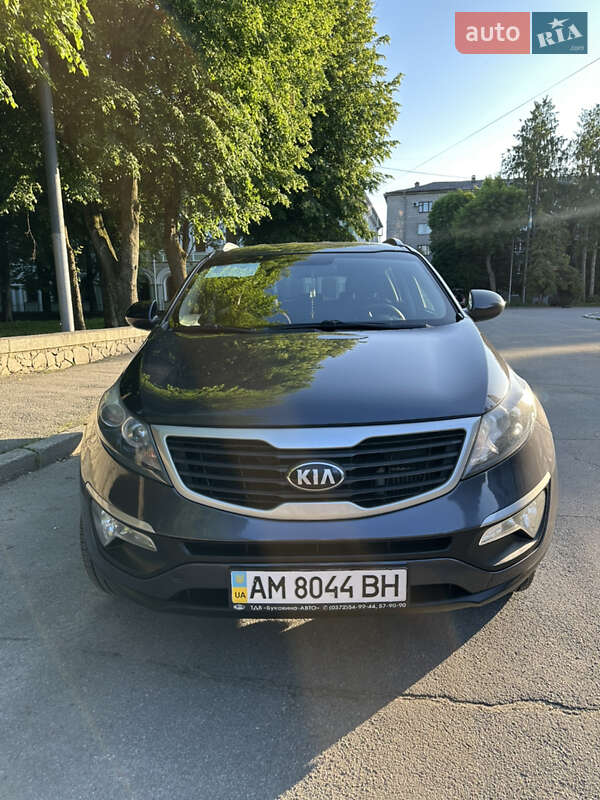 Внедорожник / Кроссовер Kia Sportage 2013 в Житомире