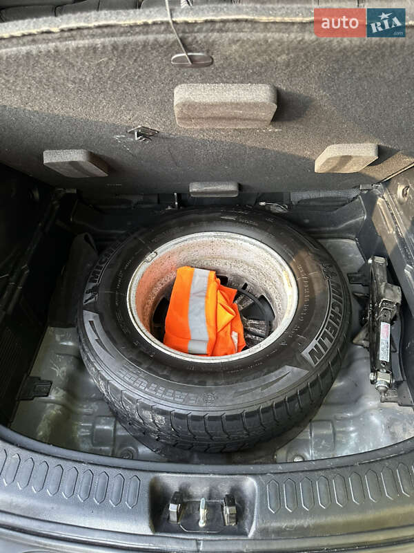 Внедорожник / Кроссовер Kia Sportage 2013 в Житомире