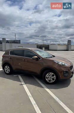 Внедорожник / Кроссовер Kia Sportage 2017 в 