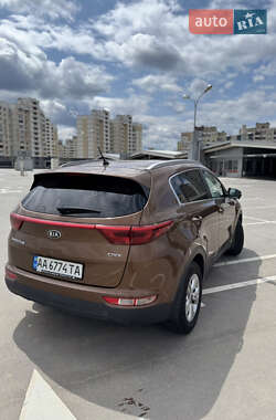 Внедорожник / Кроссовер Kia Sportage 2017 в 