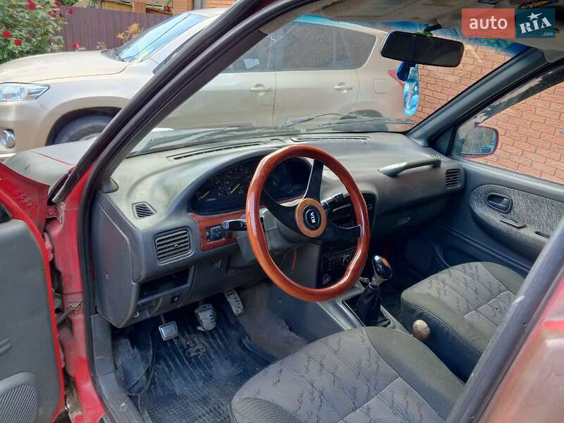 Внедорожник / Кроссовер Kia Sportage 1996 в Запорожье