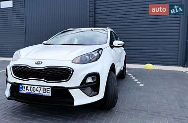 Позашляховик / Кросовер Kia Sportage 2019 в 