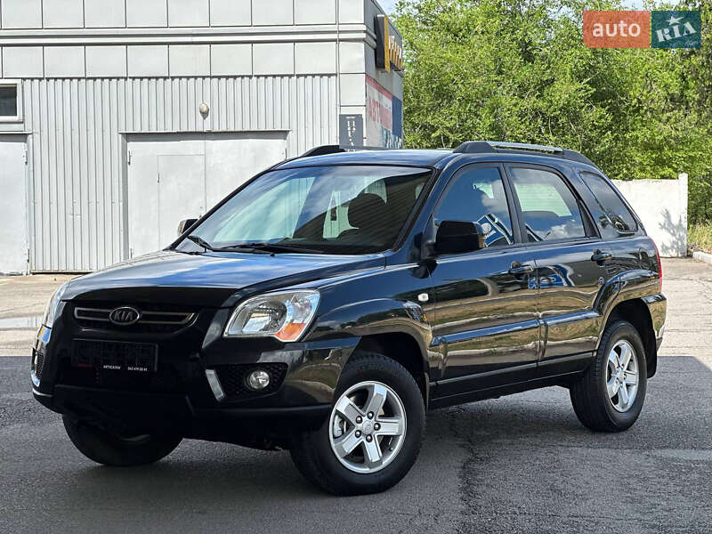 Внедорожник / Кроссовер Kia Sportage 2008 в 