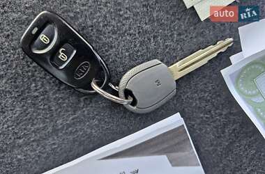 Позашляховик / Кросовер Kia Sportage 2009 в 