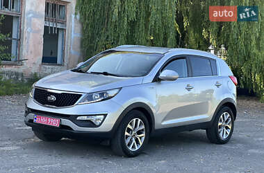 Позашляховик / Кросовер Kia Sportage 2015 в 