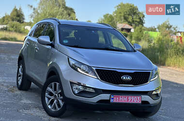 Позашляховик / Кросовер Kia Sportage 2015 в 