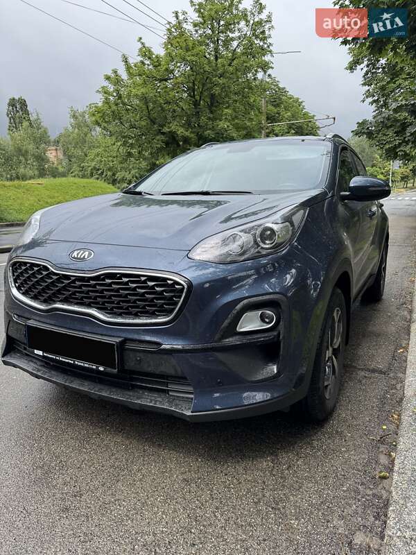 Позашляховик / Кросовер Kia Sportage 2021 в 