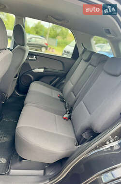 Позашляховик / Кросовер Kia Sportage 2010 в 