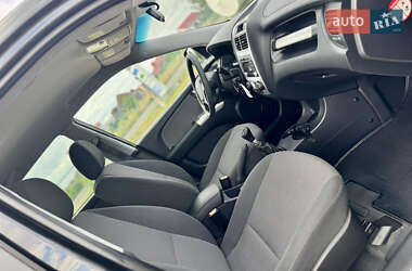 Позашляховик / Кросовер Kia Sportage 2010 в 