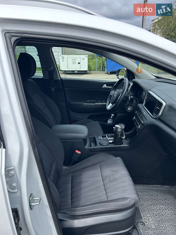 Позашляховик / Кросовер Kia Sportage 2021 в Києві