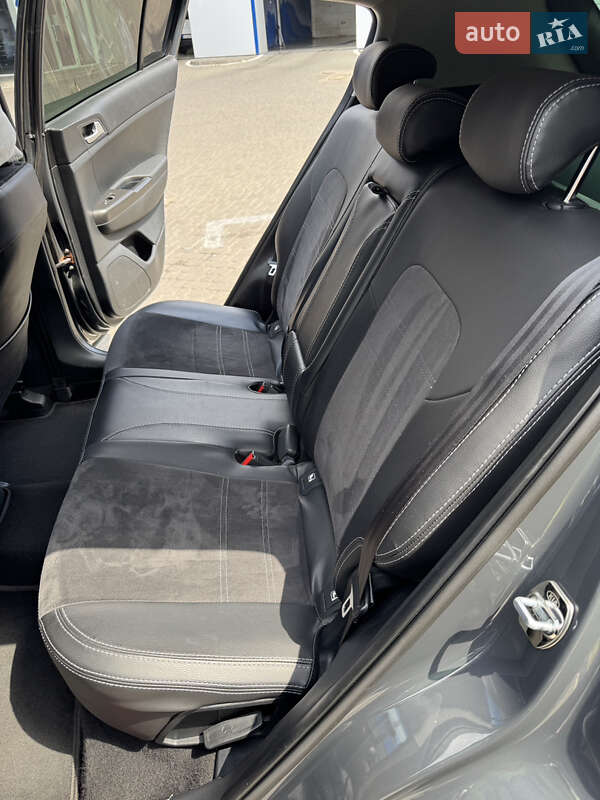 Внедорожник / Кроссовер Kia Sportage 2019 в Киеве