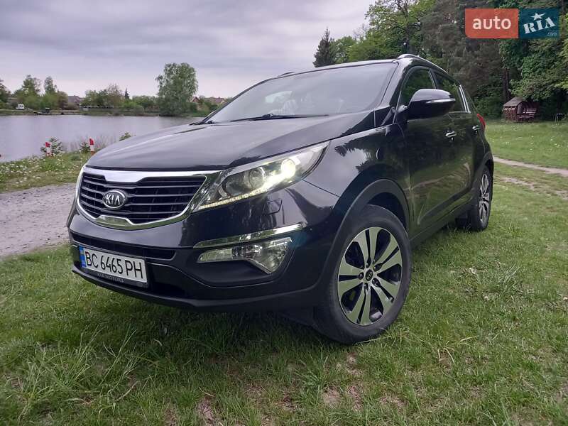 Внедорожник / Кроссовер Kia Sportage 2011 в Романове