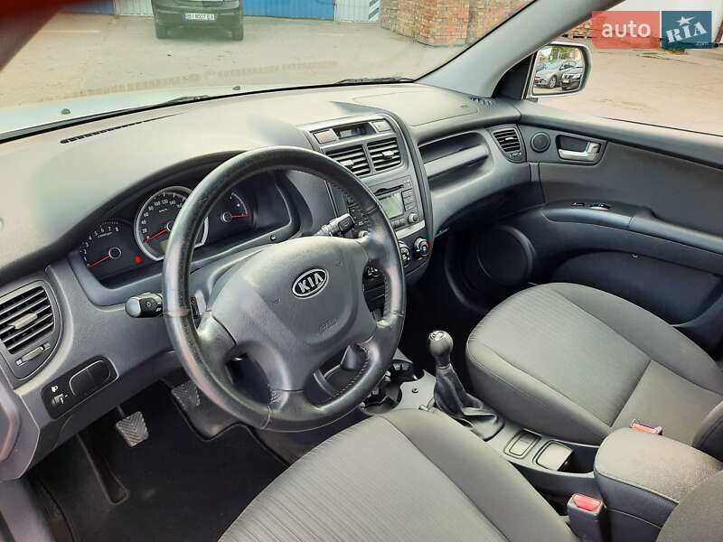 Внедорожник / Кроссовер Kia Sportage 2009 в Полтаве