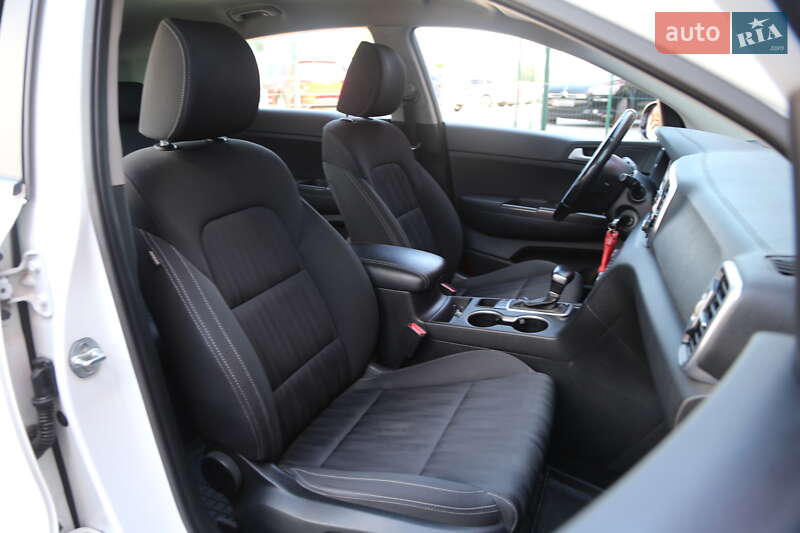 Позашляховик / Кросовер Kia Sportage 2018 в Києві