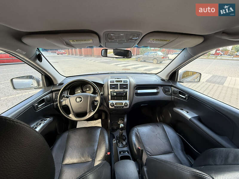 Позашляховик / Кросовер Kia Sportage 2008 в Івано-Франківську