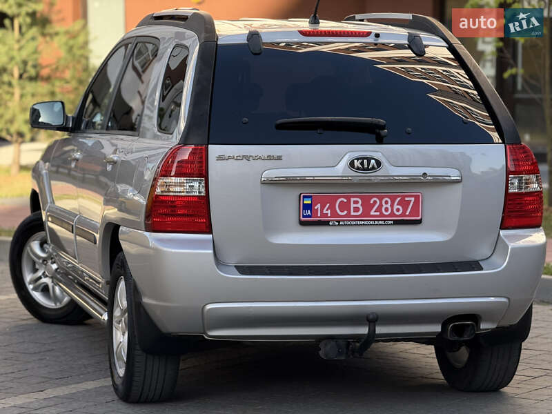 Позашляховик / Кросовер Kia Sportage 2008 в Івано-Франківську