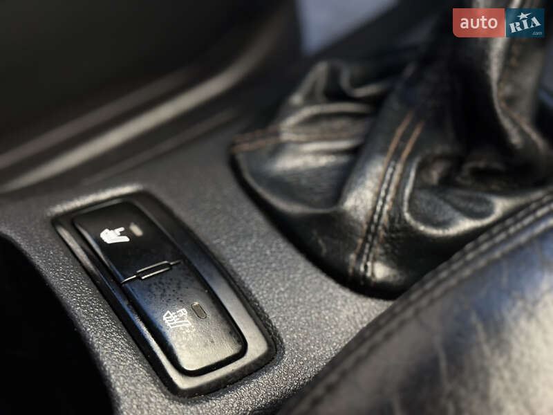 Позашляховик / Кросовер Kia Sportage 2008 в Івано-Франківську