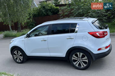 Позашляховик / Кросовер Kia Sportage 2011 в 