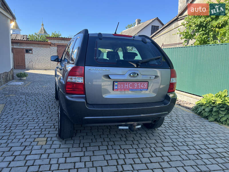 Внедорожник / Кроссовер Kia Sportage 2006 в Локачах
