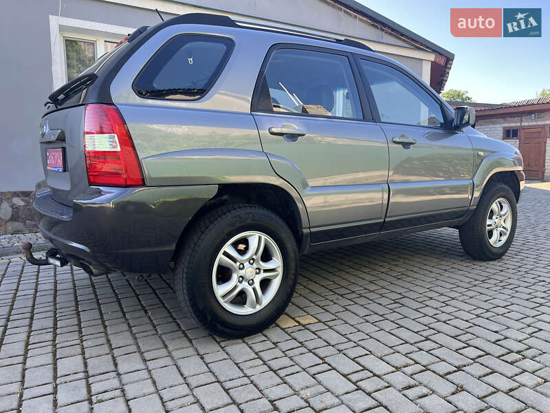 Внедорожник / Кроссовер Kia Sportage 2006 в Локачах