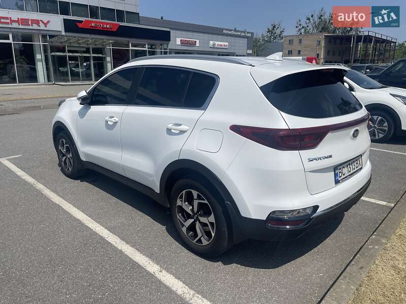 Позашляховик / Кросовер Kia Sportage 2021 в Львові