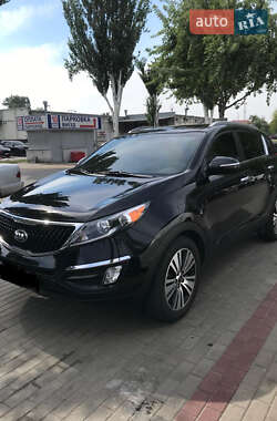 Внедорожник / Кроссовер Kia Sportage 2015 в Днепре