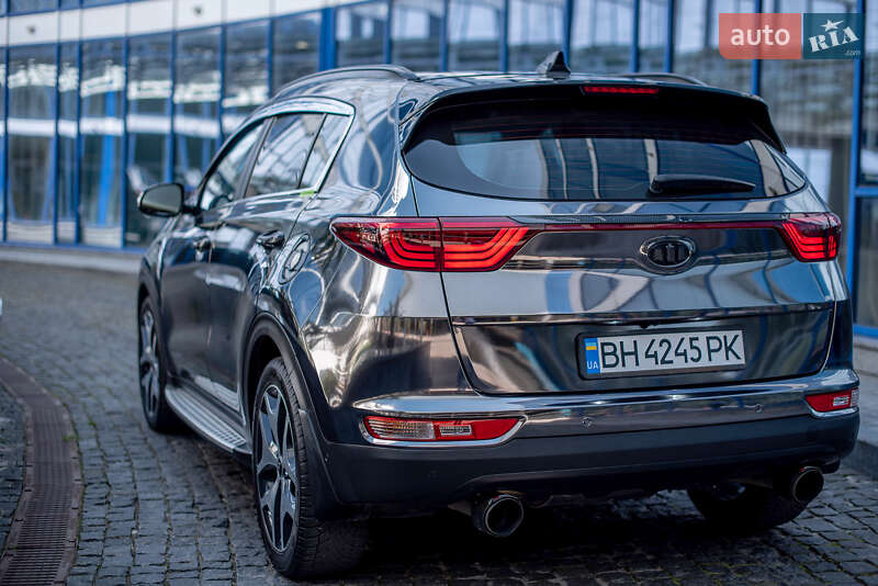 Позашляховик / Кросовер Kia Sportage 2016 в Одесі