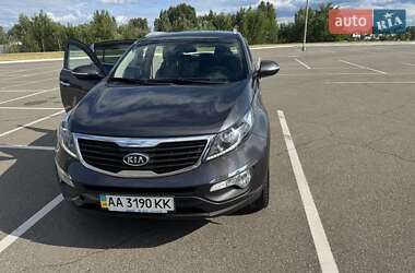 Внедорожник / Кроссовер Kia Sportage 2012 в Киеве
