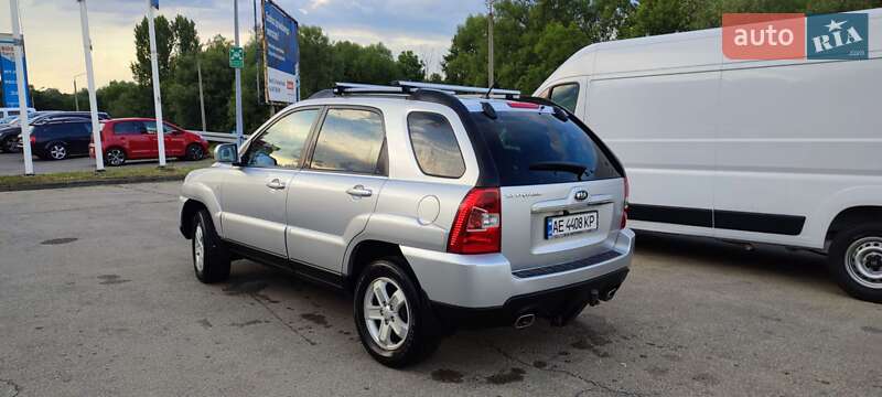 Внедорожник / Кроссовер Kia Sportage 2009 в Кривом Роге