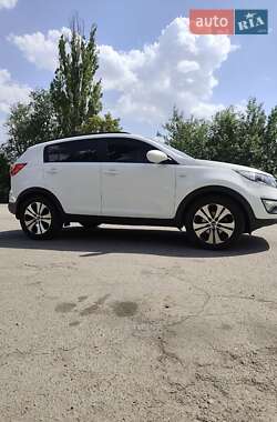 Внедорожник / Кроссовер Kia Sportage 2011 в Шостке