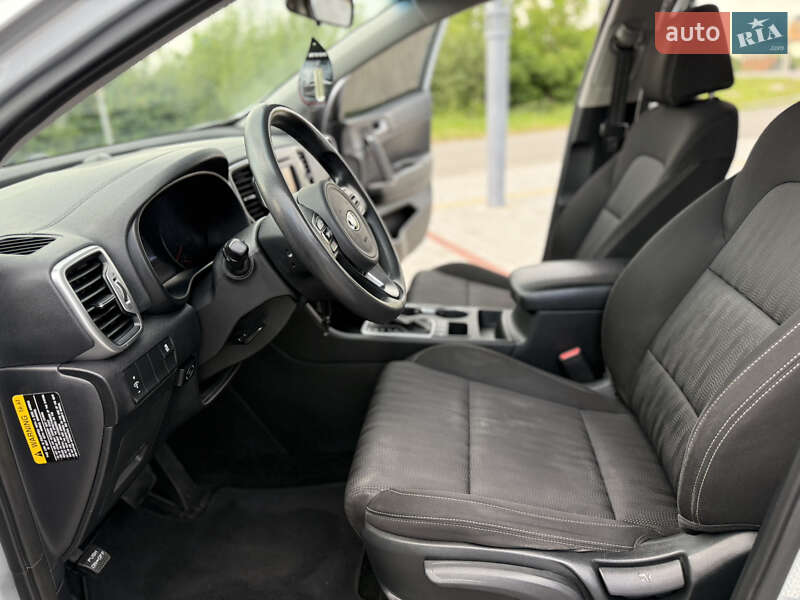 Позашляховик / Кросовер Kia Sportage 2015 в Старокостянтинові