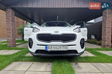 Внедорожник / Кроссовер Kia Sportage 2017 в Киеве