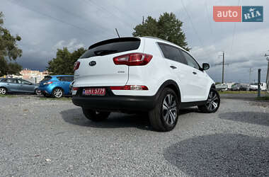 Внедорожник / Кроссовер Kia Sportage 2011 в 