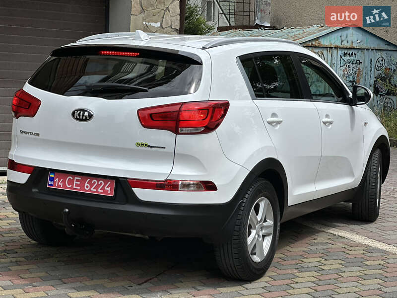 Внедорожник / Кроссовер Kia Sportage 2014 в Надворной