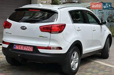 Позашляховик / Кросовер Kia Sportage 2014 в 