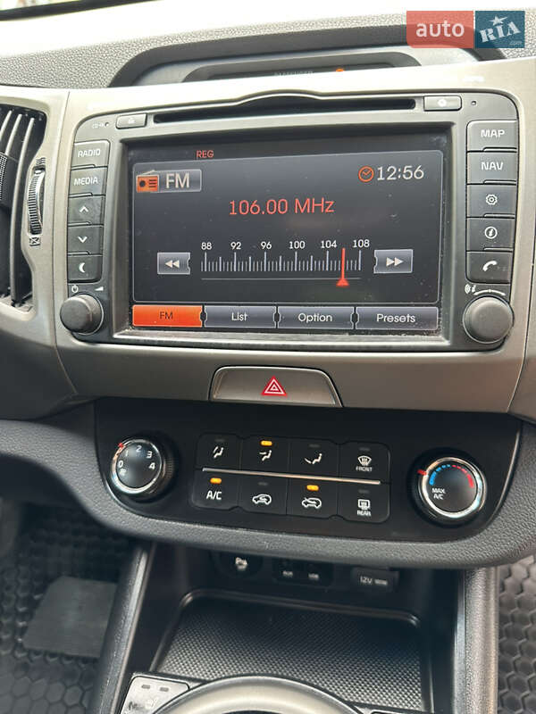 Внедорожник / Кроссовер Kia Sportage 2014 в Надворной